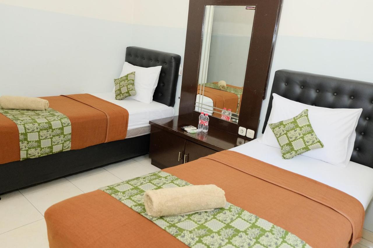 The Kirana Purnama Semarang Hotel Kültér fotó