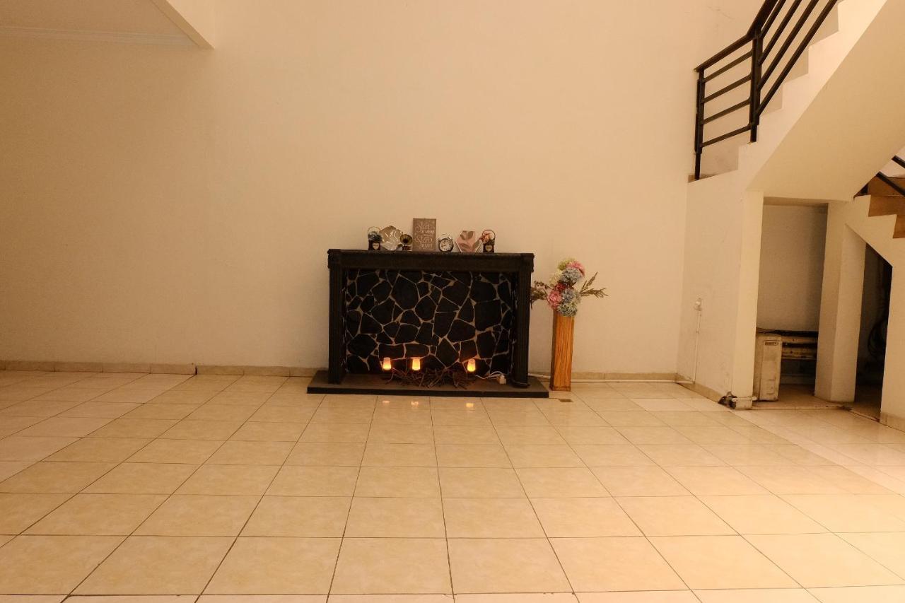 The Kirana Purnama Semarang Hotel Kültér fotó